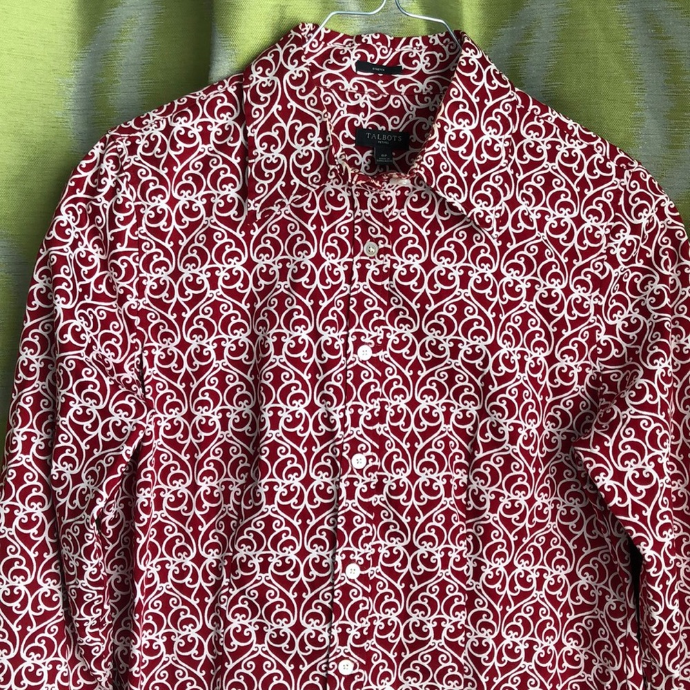 Talbots Red Scroll Button Down Shirt Size 6p - image 6